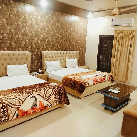 Royal Fort Executive Hotel Gulberg Lahore Ngoại thất bức ảnh