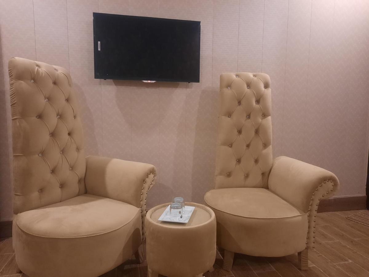 Royal Fort Executive Hotel Gulberg Lahore Ngoại thất bức ảnh