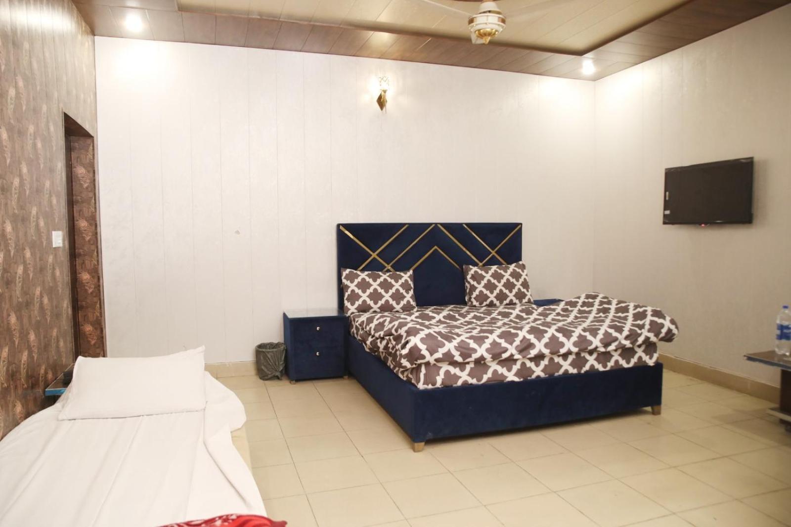 Royal Fort Executive Hotel Gulberg Lahore Ngoại thất bức ảnh